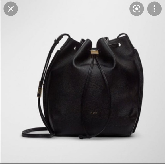 Auxiliary Pebbled Leather Bucket Bag - Picture 10 of 14